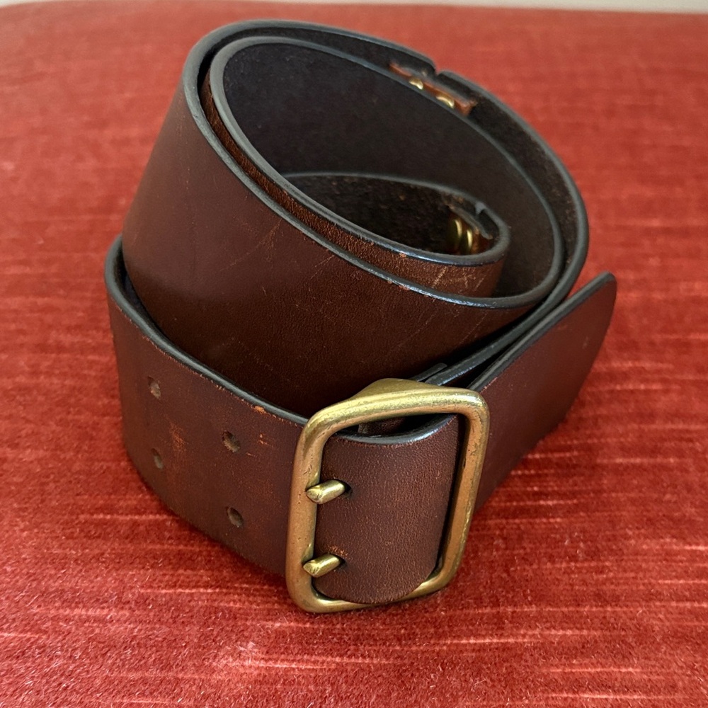 Gap Men's Brown Distressed Leather Belt with Brass Buckle 31.5-35.5in M